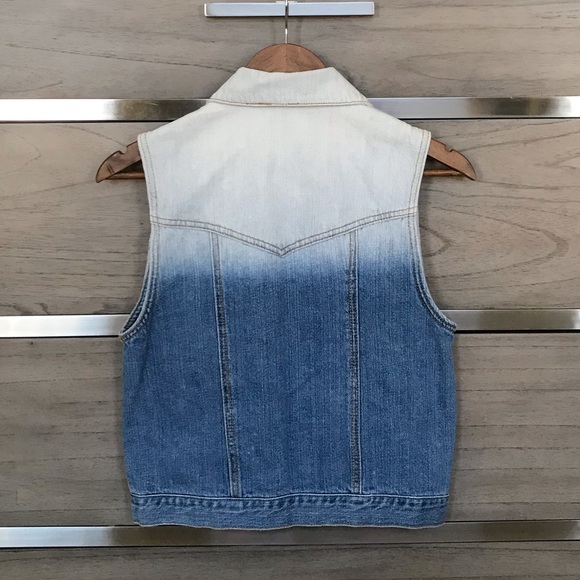 Forever 21 Ombré Denim - Picture 6 of 8